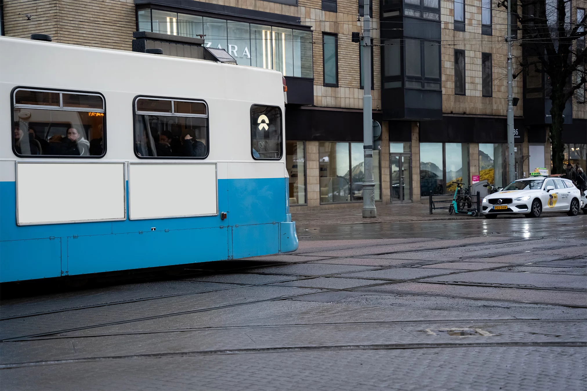 Tram Brunnsparken - Two Surfaces